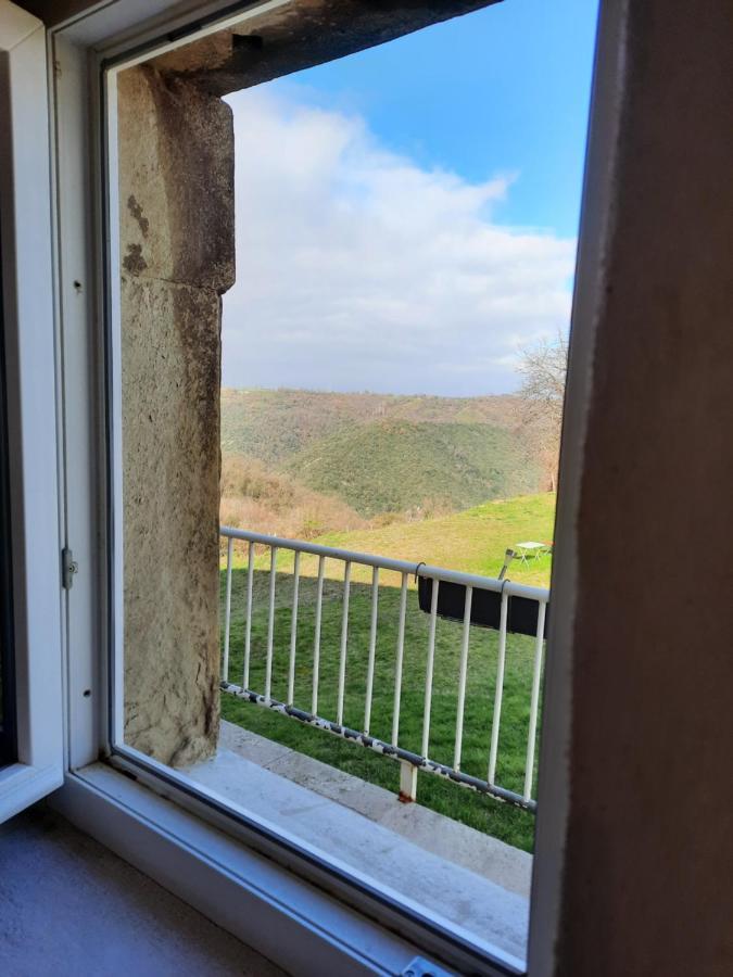 L'Echappee Tremoussante Bed and Breakfast Saint-Barthélemy-de-Vals Buitenkant foto